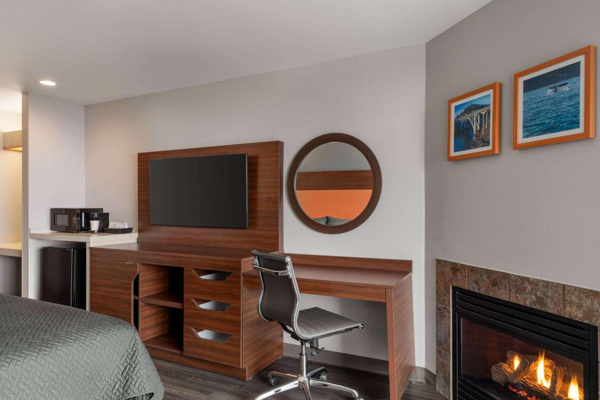 Travelodge By Wyndham Depoe Bay Kültér fotó
